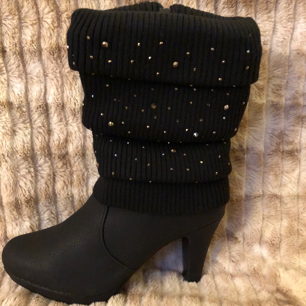 Dream Pairs Black Studded Zip Up Boot with 3.5” heel